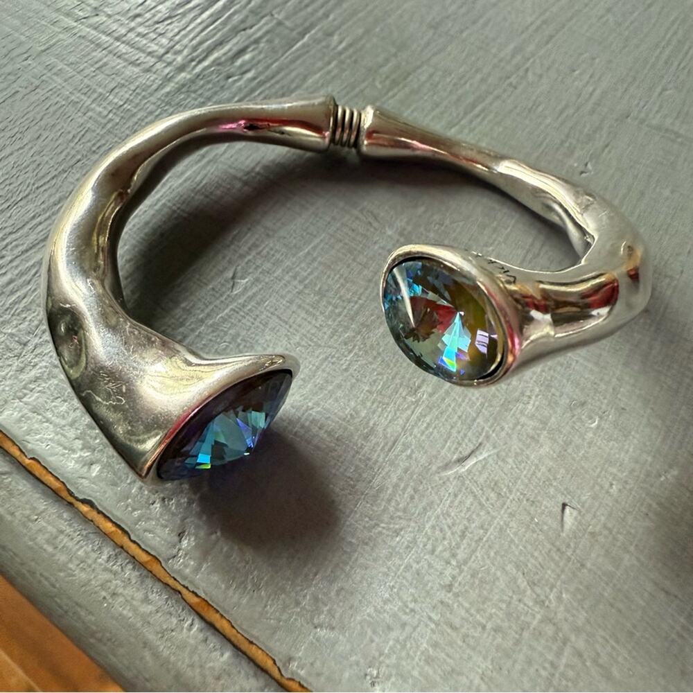 Vidda Spain Silver Plated Swarovski Crystal Hinged Bracelet - Picture 13 of 14